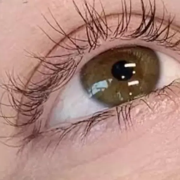 Lash Lift – Before